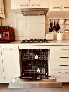 Cozy Apartament 3 min to subway 24h7 check in - Popeşti-Leordeni - 4