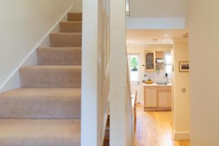 4-Bed Beachside Family Retreat - Bembridge - 7