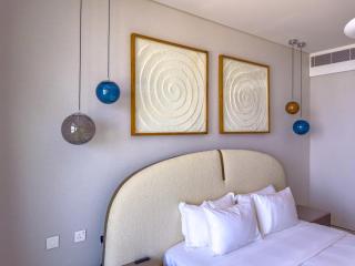 ADDRESS BEACH RESORT Residence Million Dollar Sea and Palm View DXB AIRPORT VIP Shuttle - 1