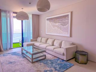 ADDRESS BEACH RESORT Residence Million Dollar Sea and Palm View DXB AIRPORT VIP Shuttle - 4