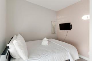 Parthenon Getaway - 2Bdrm - 0