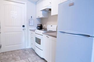 RiversTail Retreat Pet-Friendly and Steps to The Lake - Harrison Hot Springs - 8