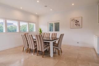 Luxury Waterfront Retreat - 1