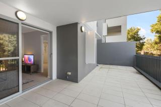 Modern Comfort 2BR Close to Everything - Brisbane - 2