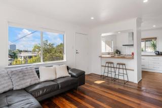 3Beds Value and Comfort Stay Airport CBD and Cafes - Brisbane - 5