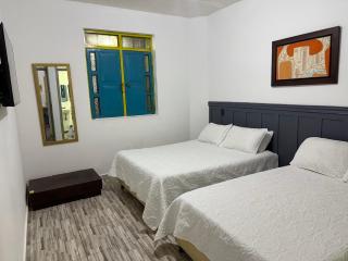 Habitación Privada Amplia y Tranquila cerca del Parque Principal 1 - Salento - 0