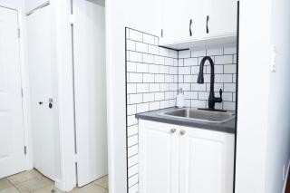 The Backyard at Cedar Springs Walk to Lake and Hot Springs - 2