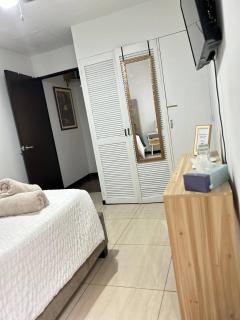 Cozy Room in Central San Jos with Private Entrance - 4