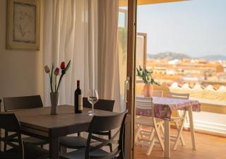 Seaside Living - Sea View & Private Terrace - Palau - 5