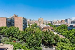 KeyGo #0164 I 2 Bedroom I City Center I Saryan str - Erevan - 2