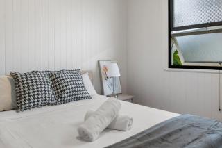 Cricket Fans Choice 2BR Walk to Gabba and Ferry - Brisbane - 1