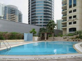 Yacht Bay - Vibrant Two Bedroom in Dubai Marina - 9