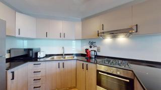 Yacht Bay - Vibrant Two Bedroom in Dubai Marina - 7