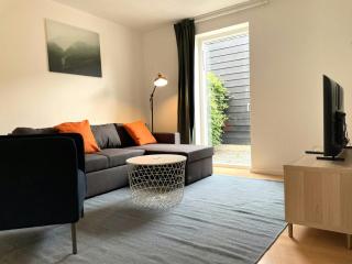 Spacious Apartment for 4 - 8