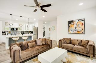 Dallas Urban Oasis with 2 Balconies - Dallas - 6