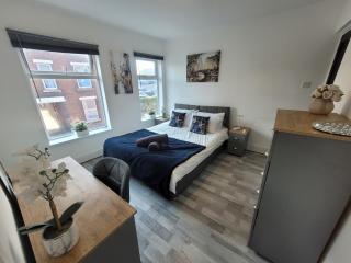 Pet Friendly 2-Bed Bond Steeet Home Near Marina & Town and Free Parking - Ipswich - 0