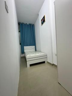 Dee four properties - Muşaffaḩ - 5