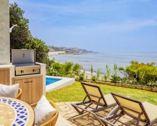 Cubo's Beachfront Villa Khayyam - 5