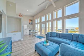 Sleeps 16 2 Homes Priv Pool Ping-Pong 1Block to Alister St. Shops Dining - 1