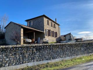 gite LFMFARM maison tout confort - 1