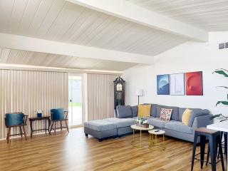 New Renovated 3B2B house - 0