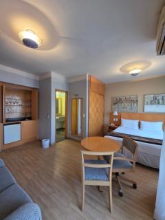Flat Particular em Hotel - Alameda Lorena - SP - 8