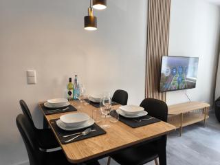 maremar - Apartments am Ferberturm - Luxus Boxspringbett - Küche - Arbeitsplatz - WLAN - Gera - 6