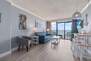 Updated 1 BR Condo-Spectacular Oceanfront Views! Caravelle 838 - Myrtle Beach - 5