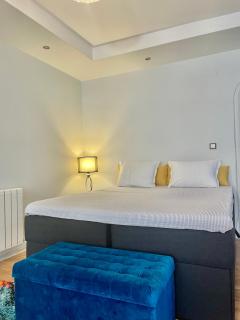 White Rose Guest Rooms - 1