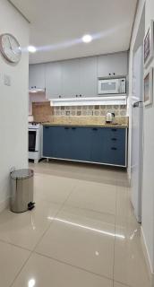 Espaço e Conforto, Apartamento Completo Recém Reformado - Porto Alegre - 6