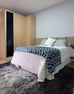 Espaço e Conforto, Apartamento Completo Recém Reformado - Porto Alegre - 4