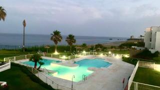 Firstline beach-amazing sea views - Estepona-La Duquesa - Bahia de Casares - 9