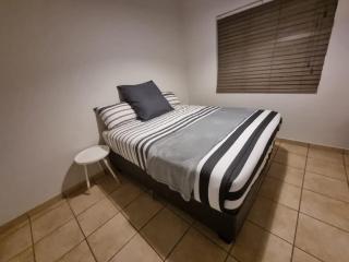 Midrand Apartment near Mall of Africa - Midrand - 6