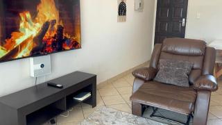 Midrand Apartment near Mall of Africa - Midrand - 3