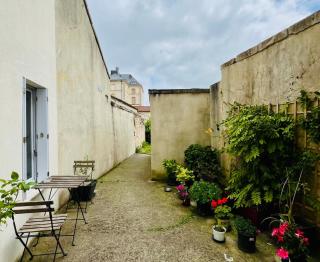 Le charmant Caponière - Caen - 7