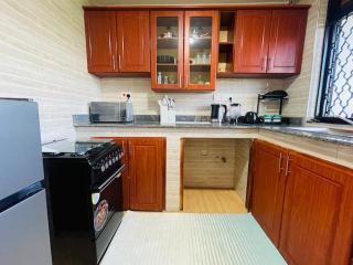 Luxury Lounge Apartment - Entebbe - 8