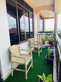Luxury Lounge Apartment - Entebbe - 3