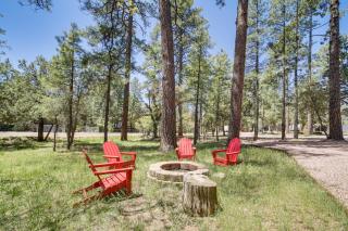 Covered Deck, Private Acreage Log Cabin in Pine - Pine - 9