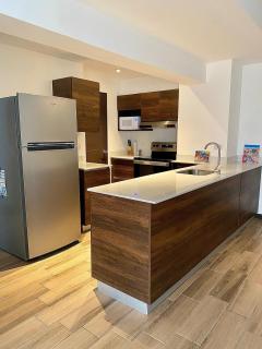Apartment near the airport with parking - - 7