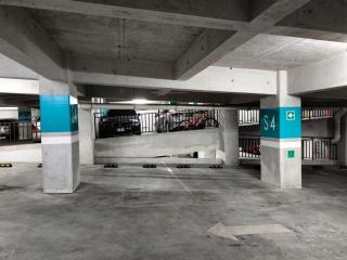 Apartment near the airport with parking - - 5