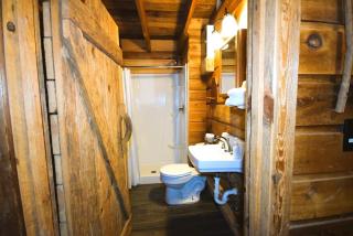 Summer Breeze cabin at Cabin Fever in NC - 1