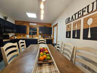 Saluda Summit Cabin at Cabin Fever - 4
