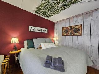 Bird's Nest cabin at Cabin Fever in NC - Saluda - 3