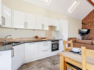 3 Bed in Taunton BLABA - Oake - 2