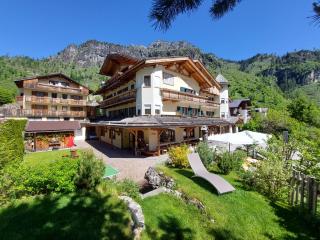 Pineta Pastry Hotel - Rocca Pietore - 0