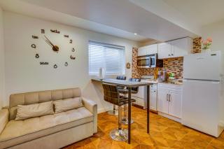 Walk to Valley Park Pet-Friendly SLC Apartment - Salt Lake City - 0