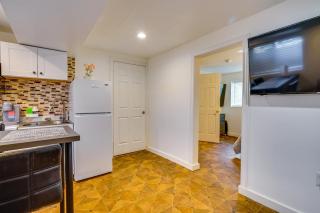 Walk to Valley Park Pet-Friendly SLC Apartment - Salt Lake City - 7