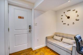 Walk to Valley Park Pet-Friendly SLC Apartment - Salt Lake City - 6
