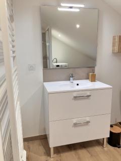 Appartement spacieux et lumineux proche gare - Ambérieu-en-Bugey - 2