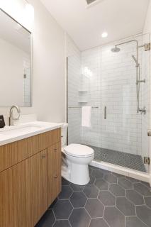 Hamilton Place Bayside Building 301 A - Traverse City - 1